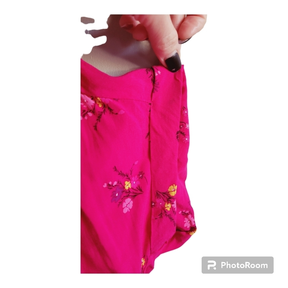 GAP Fusia Floral Pattern Blouse - Picture 6 of 9